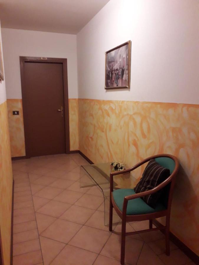 Albergo Del Turista Vernasca 외부 사진